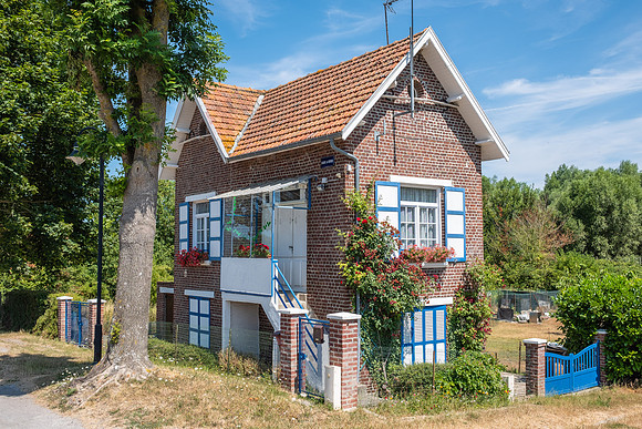 Altes Bahnwärterhäuschen bei Saint-Valery-sur-Somme