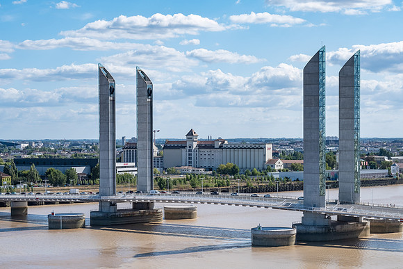 Pont Jacques Chaban-Delmas