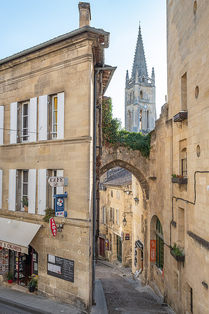 Rue de cadène, St. Emilion