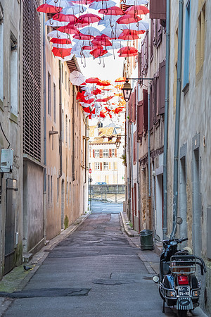 Schirmherrschaft, Bayonne