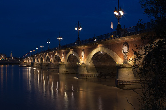 Pont de Pierre, Bordeaux